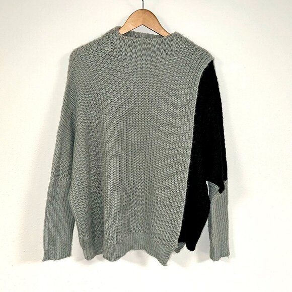 Anthro Elan Asymmetrical Oversized Sweater - Picture 1 of 10